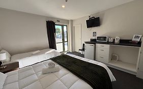 Leopard Hotel